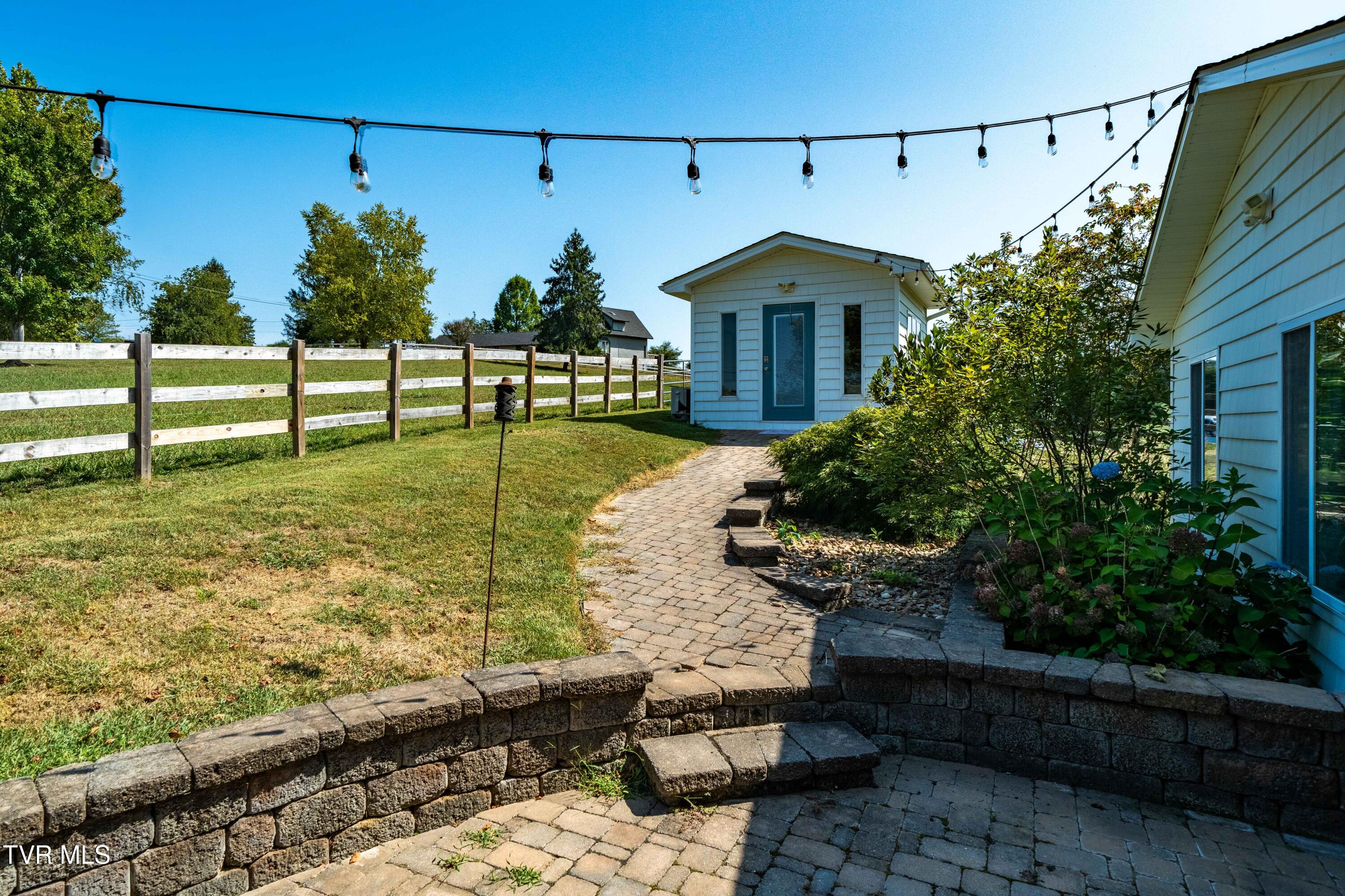 3220 Knob Creek Road Johnson City, TN 37615 - Photo 33 of 110 3220 Knob Creek Rd (24 of 62)