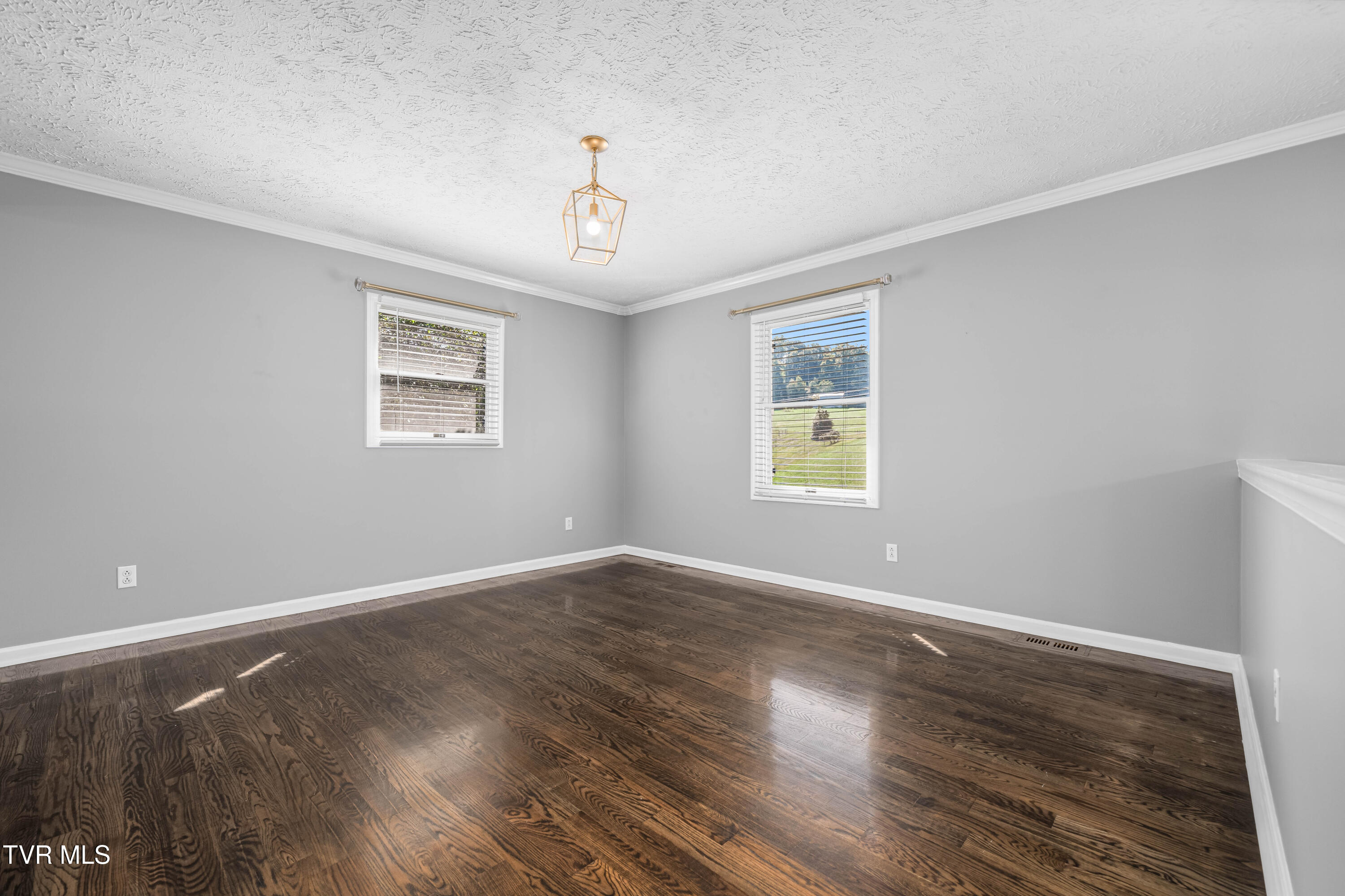 3220 Knob Creek Road Johnson City, TN 37615 - Photo 41 of 110 3220 Knob Creek Rd (32 of 62)