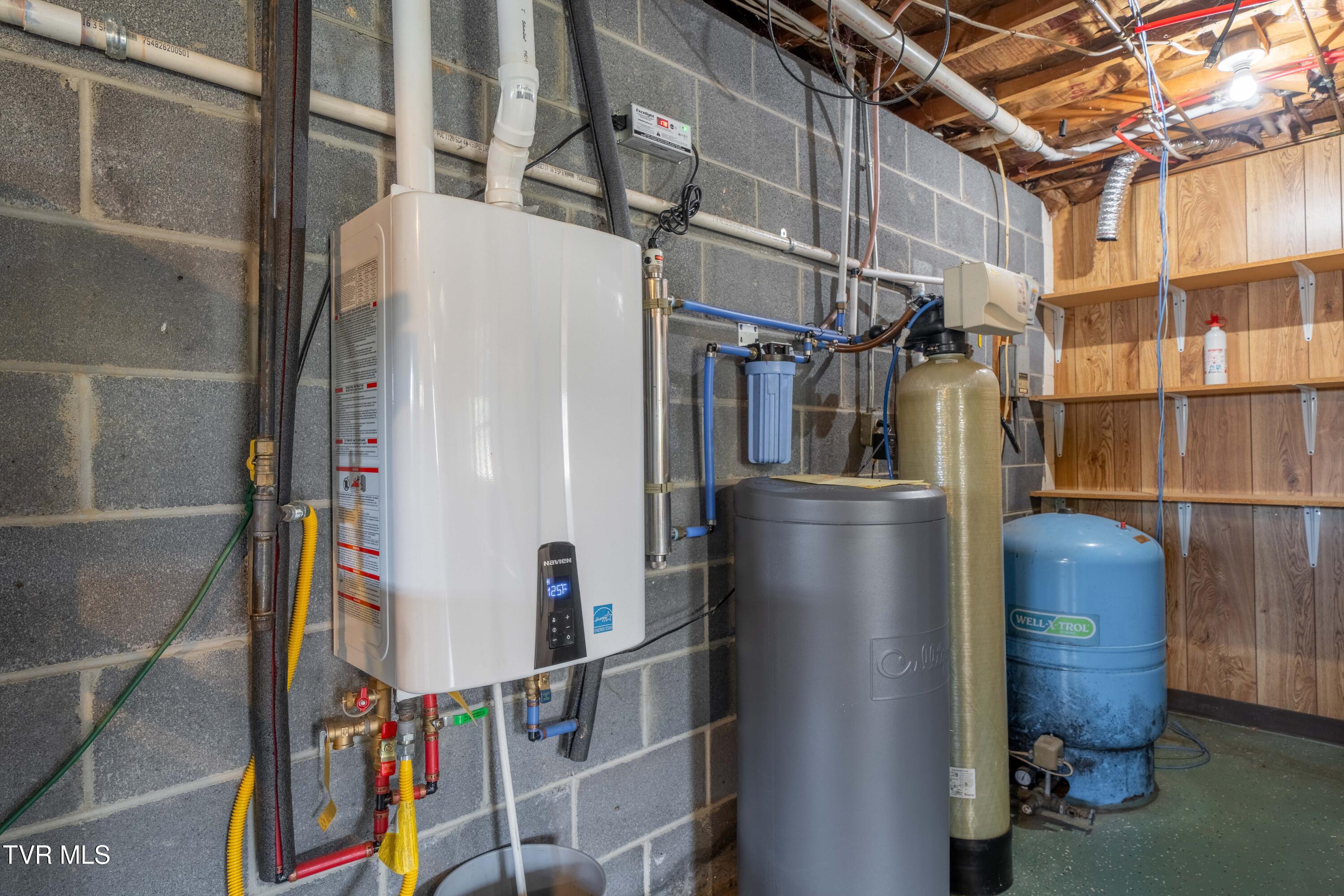 3220 Knob Creek Road Johnson City, TN 37615 - Photo 68 of 110 3220 Knob Creek Rd (60 of 62)