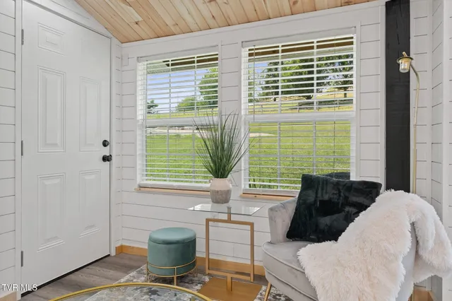 $1,385,000 | 3220 Knob Creek Road, Johnson City, TN 37615