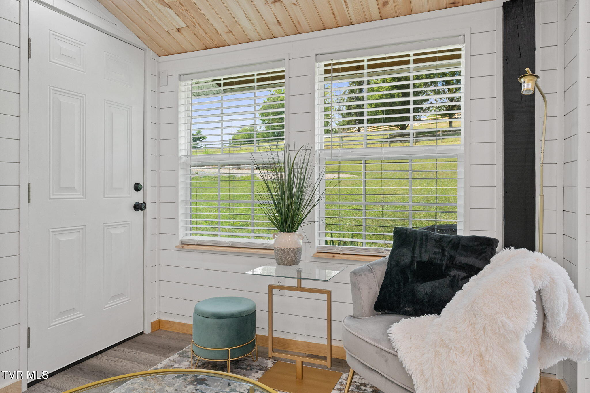 3220 Knob Creek Road Johnson City, TN 37615 - Photo 85 of 110 17-web-or-mls-DSC00040