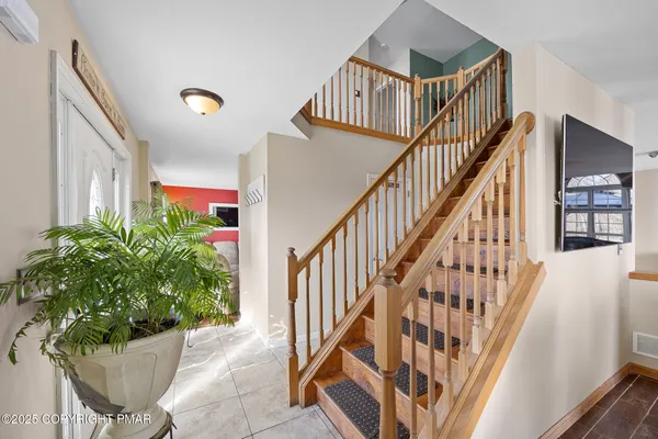 $530,000 | 311 Stacia Way, Saylorsburg, PA 18353