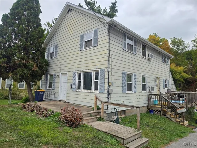 $1,000 | 11 Seneca Avenue, Vernon, NY 13421