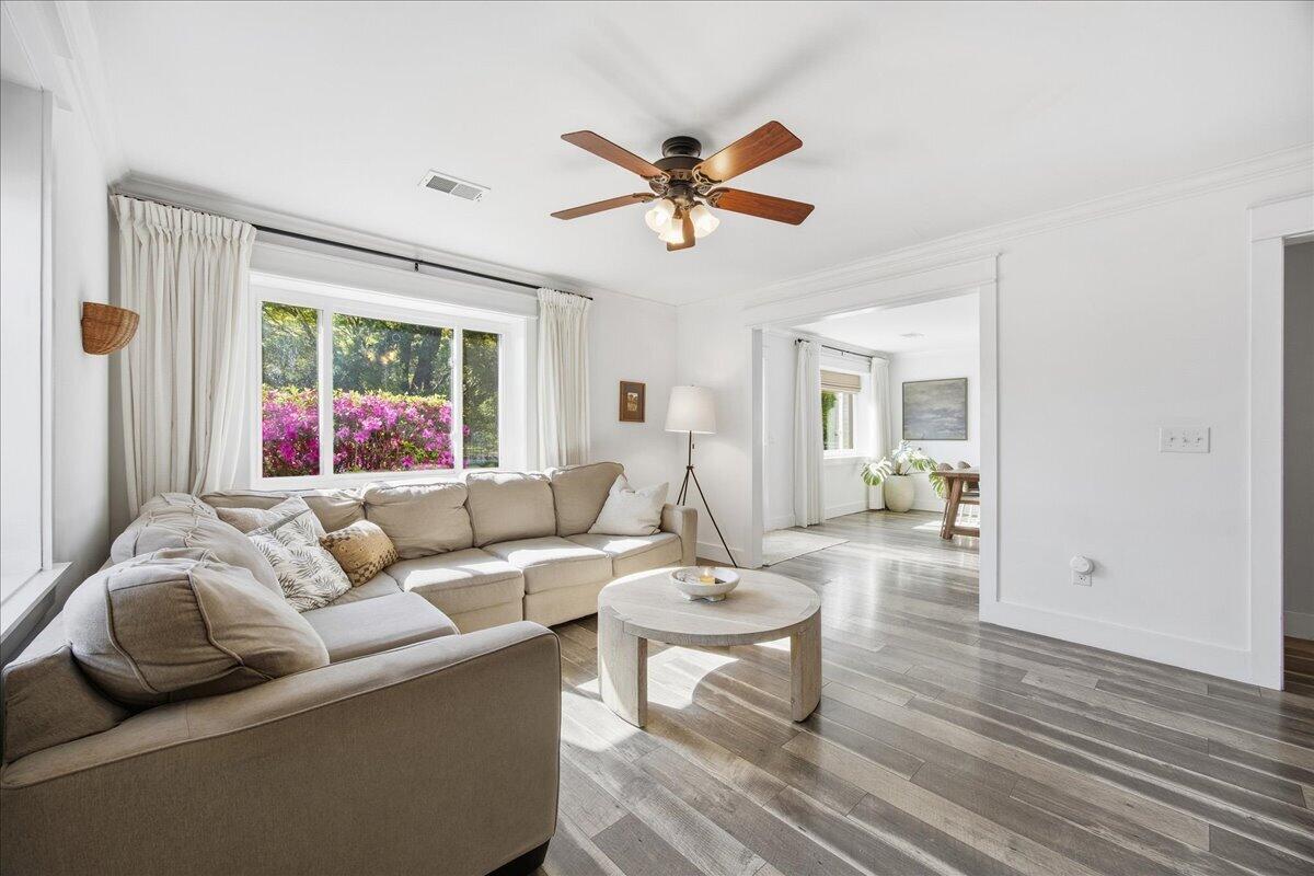 422 Geddes Avenue Charleston, SC 29407 - Photo 10 of 29 04-422_016