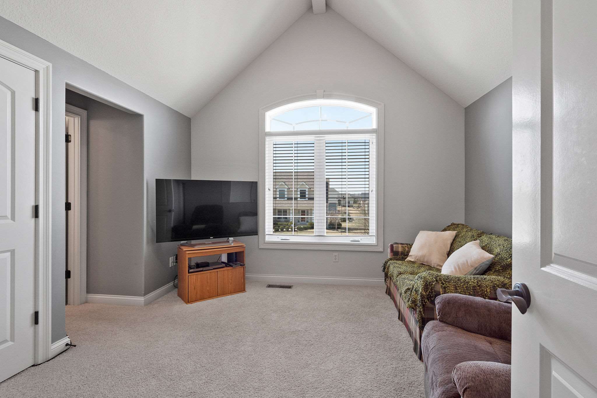 1619 Rock Dove Road Fort Wayne, IN 46814 - Photo 19 of 36 Gallery Image 19
