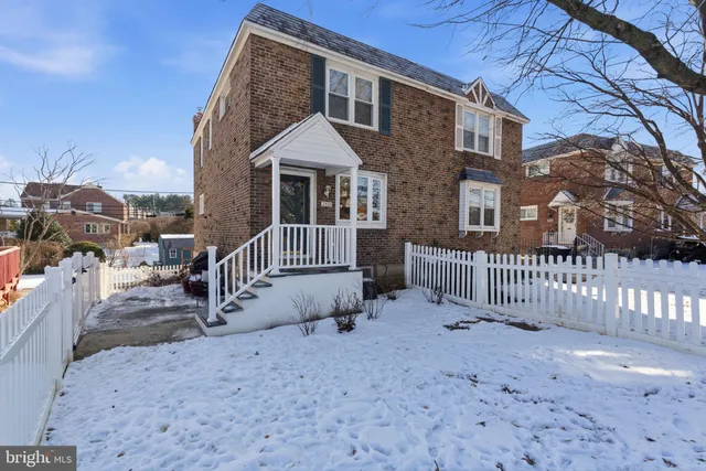 $300,000 | 2578 Stoneybrook Lane, Drexel Hill, PA 19026