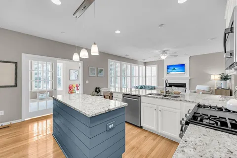 $795,000 | 2286 Sandy Point Lane, Mount Pleasant, SC 29466