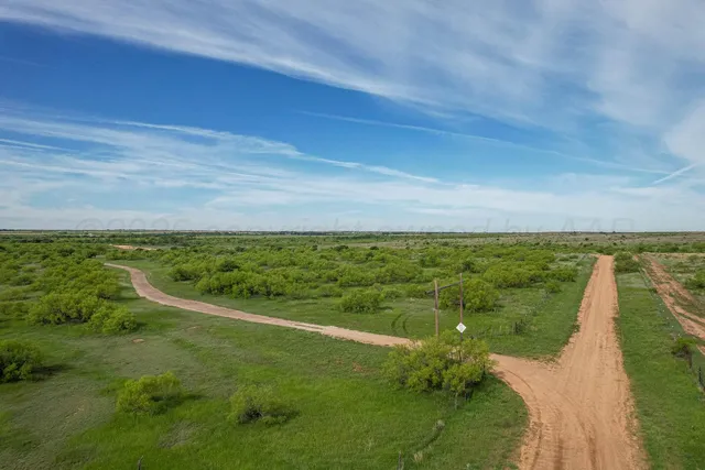 $96,180 | 1-6 Co Road North, Clarendon, TX 79226