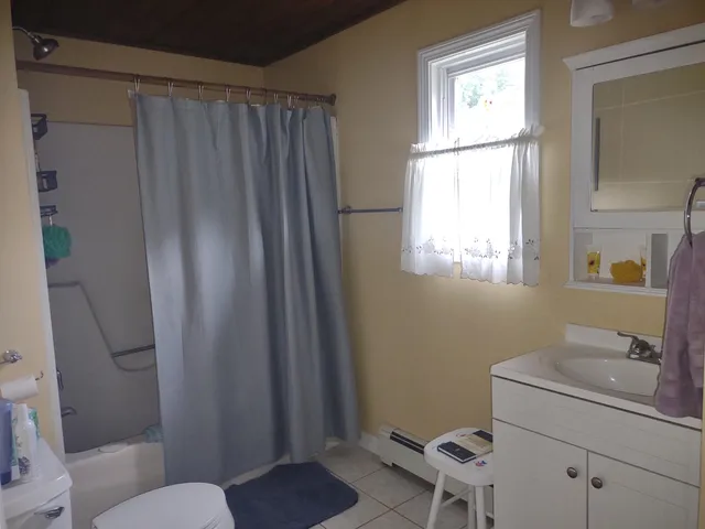 $258,900 | 154 Circular Avenue, Wallingford, VT 05773