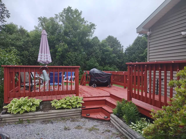 $258,900 | 154 Circular Avenue, Wallingford, VT 05773