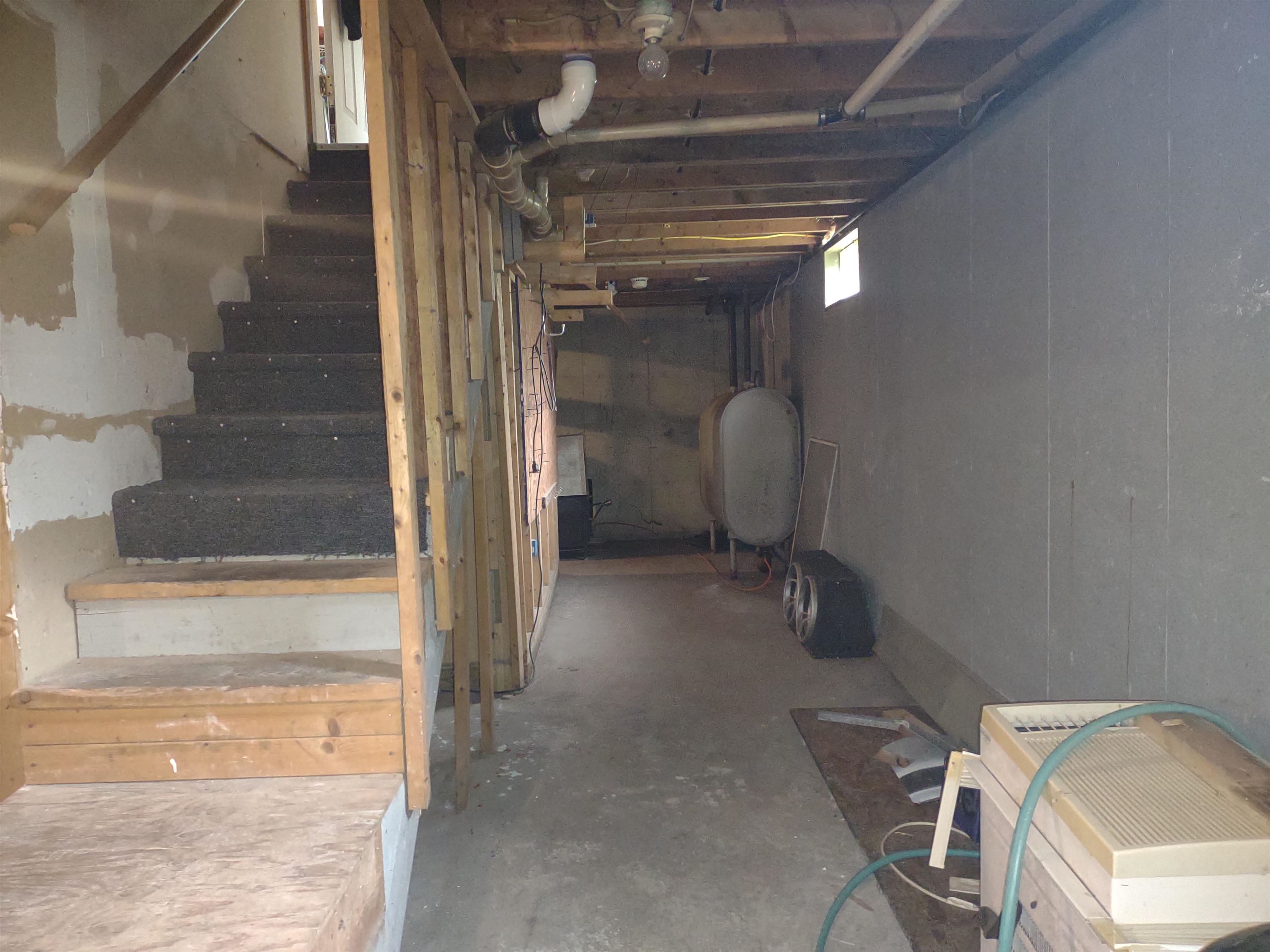 154 Circular Avenue Wallingford, VT 05773 - Photo 33 of 42