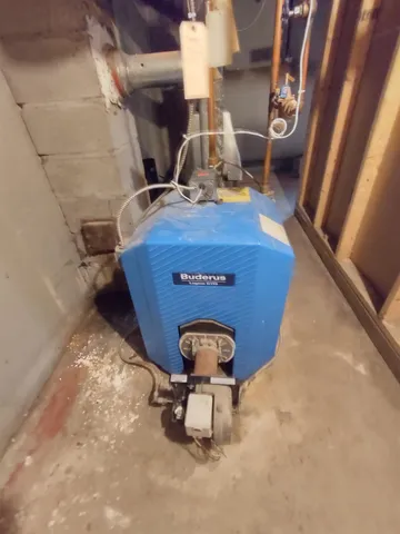 $258,900 | 154 Circular Avenue, Wallingford, VT 05773