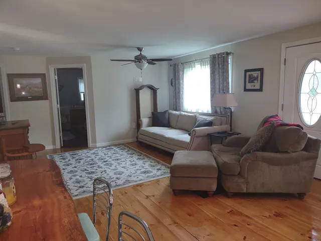 $258,900 | 154 Circular Avenue, Wallingford, VT 05773