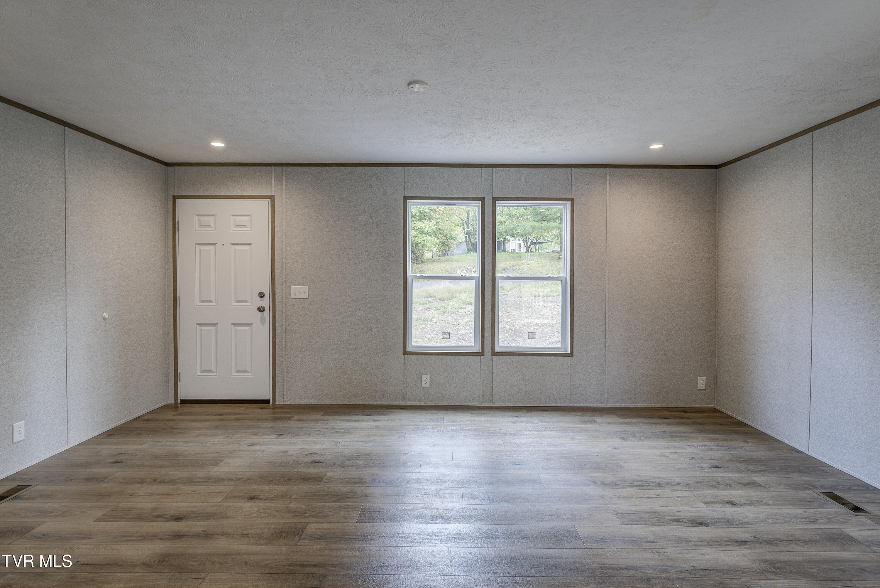 1908 Seaver Road Kingsport, TN 37660 - Photo 11 of 39 Seaver-3