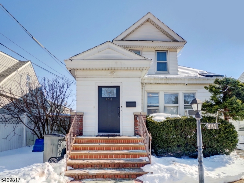 931 Madison Avenue Union, NJ 07083 - Photo 2 of 29