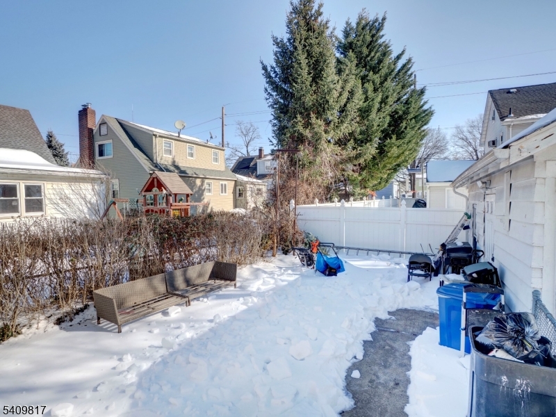 931 Madison Avenue Union, NJ 07083 - Photo 28 of 29