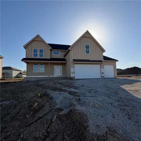 $615,900 | 2340 Foxtail Drive, Kearney, MO 64060