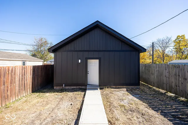 $225,000 | 1711 Ringgold Avenue, Indianapolis, IN 46203