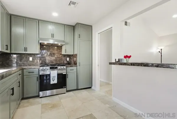 $750,000 | 17440 Plaza Cerado, San Diego, CA 92128