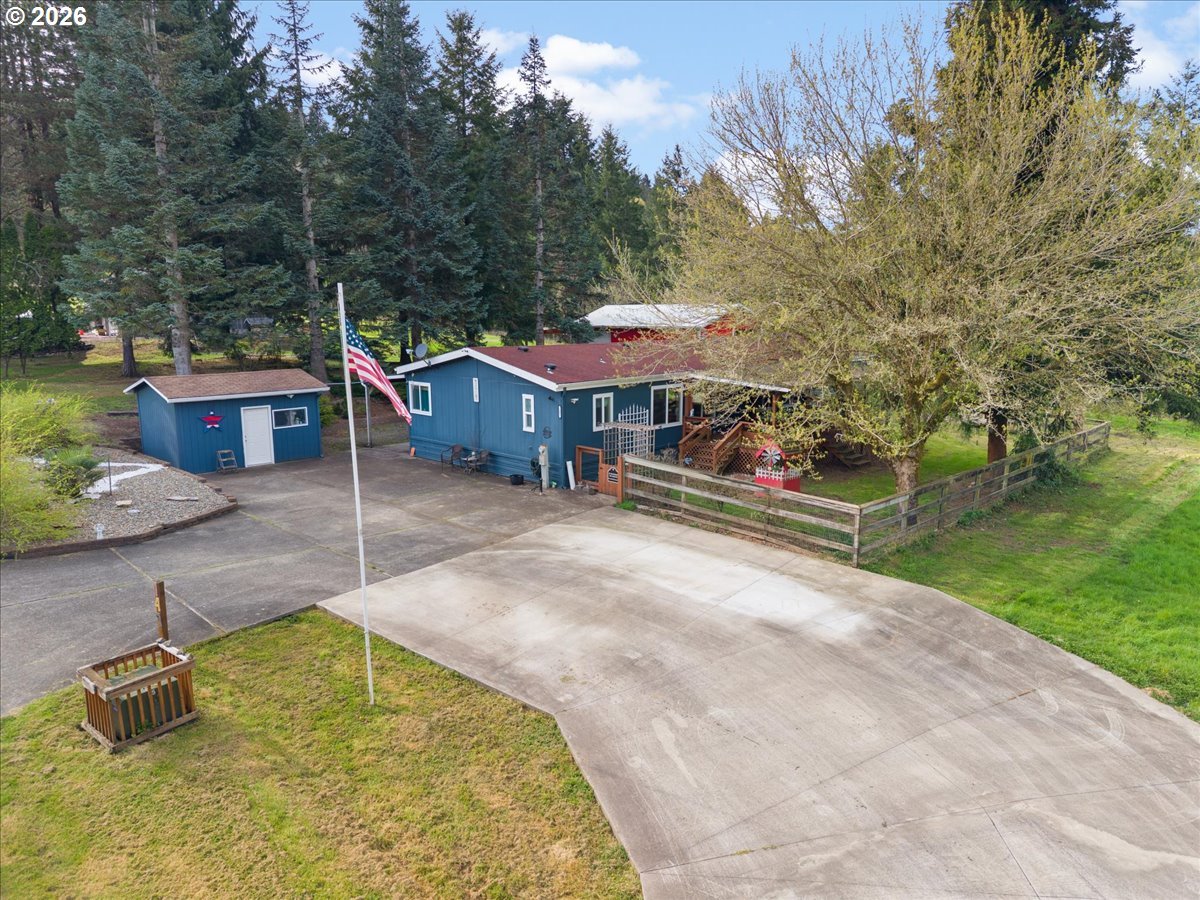 147 Carlon Loop Road Longview, WA 98632 - Photo 1 of 37 Gallery Image 1