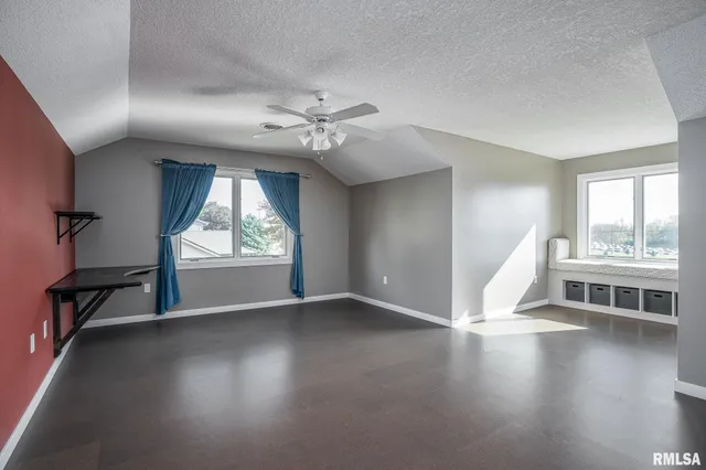 $489,900 | 4200 Belmont Road, Bettendorf, IA 52722