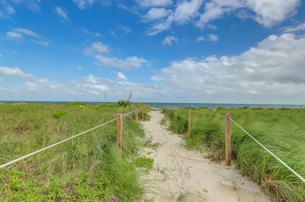 $9,000 | 1400 South Ocean Boulevard, Unit 9S, Lauderdale-by-the-Sea, FL 33062