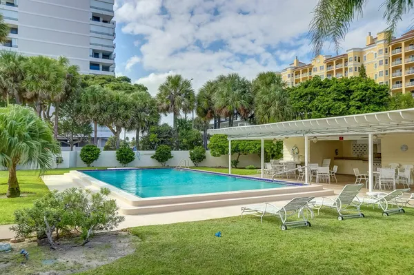 $9,000 | 1400 South Ocean Boulevard, Unit 9S, Lauderdale-by-the-Sea, FL 33062