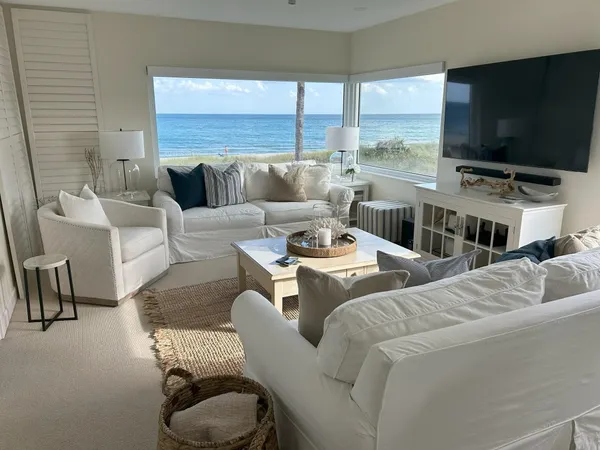 $9,000 | 1400 South Ocean Boulevard, Unit 9S, Lauderdale-by-the-Sea, FL 33062