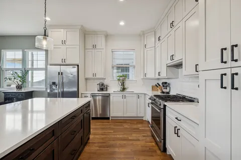 $749,900 | 2003 B Hutton Drive, Nashville, TN 37210