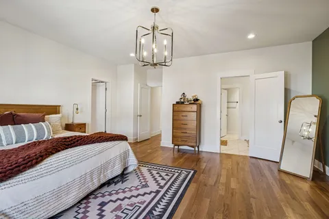 $749,900 | 2003 B Hutton Drive, Nashville, TN 37210