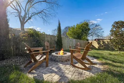 $769,000 | 2003 B Hutton Drive, Nashville, TN 37210