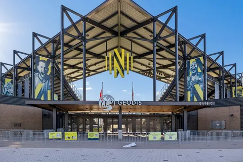 $769,000 | 2003 B Hutton Drive, Nashville, TN 37210