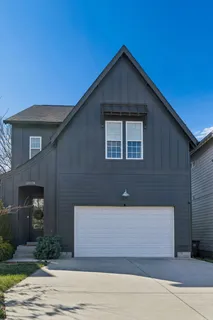 $769,000 | 2003 B Hutton Drive, Nashville, TN 37210
