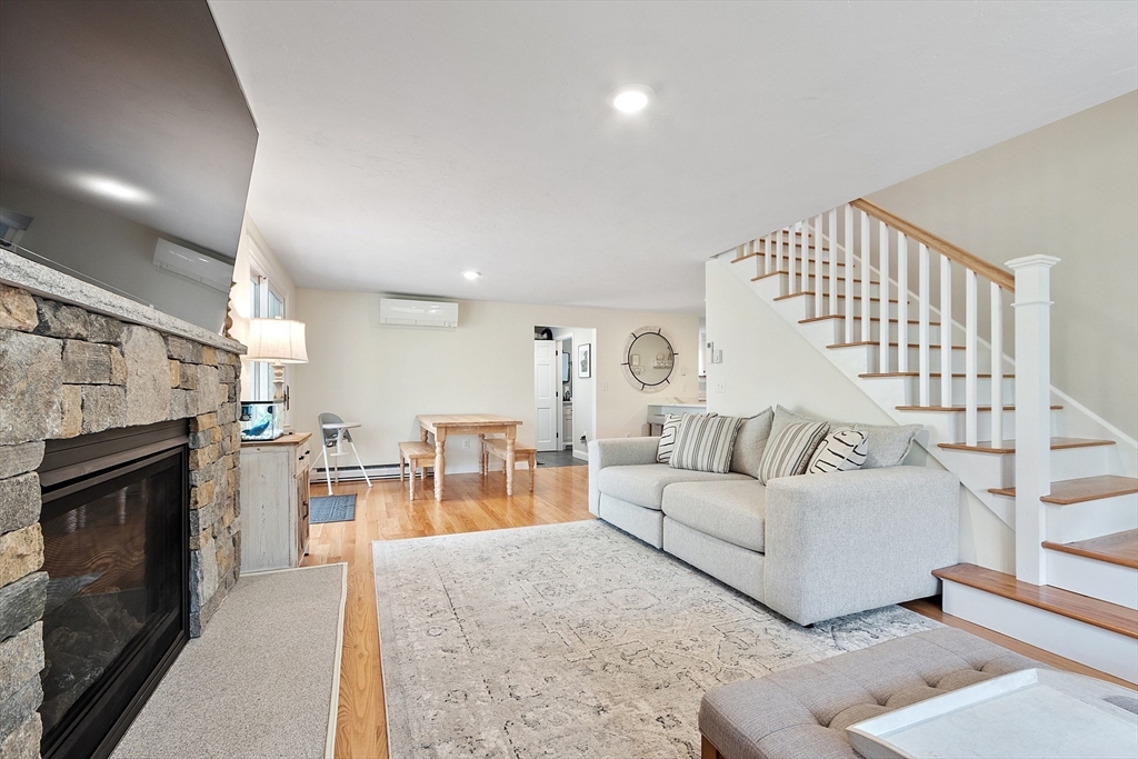 26 Chestnut Street Douglas, MA 01516 - Photo 13 of 38 Gallery Image 13