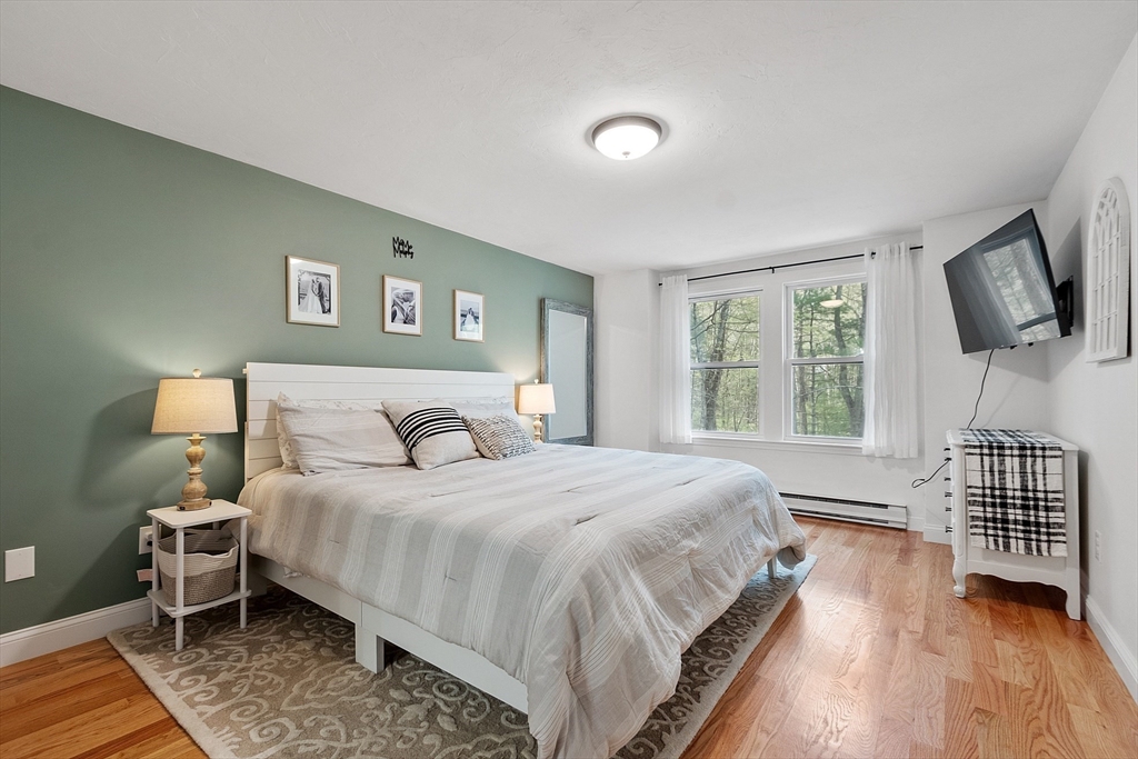 26 Chestnut Street Douglas, MA 01516 - Photo 16 of 38 Gallery Image 16