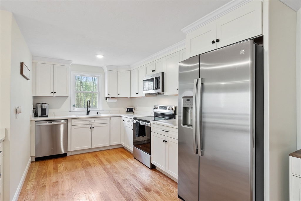 26 Chestnut Street Douglas, MA 01516 - Photo 21 of 38 Gallery Image 21