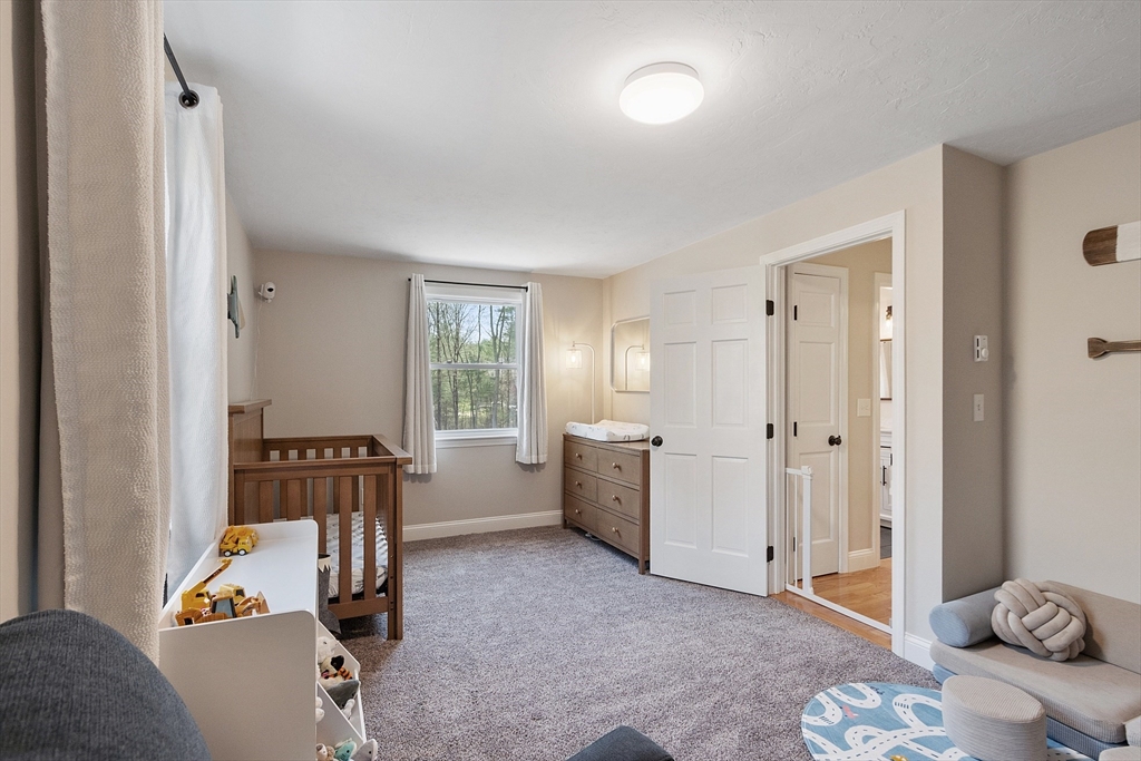 26 Chestnut Street Douglas, MA 01516 - Photo 27 of 38 Gallery Image 27