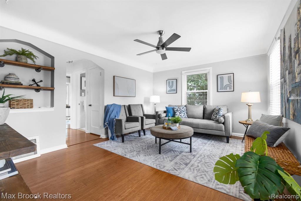 2450 Franklin Road Berkley, MI 48072 - Photo 5 of 34