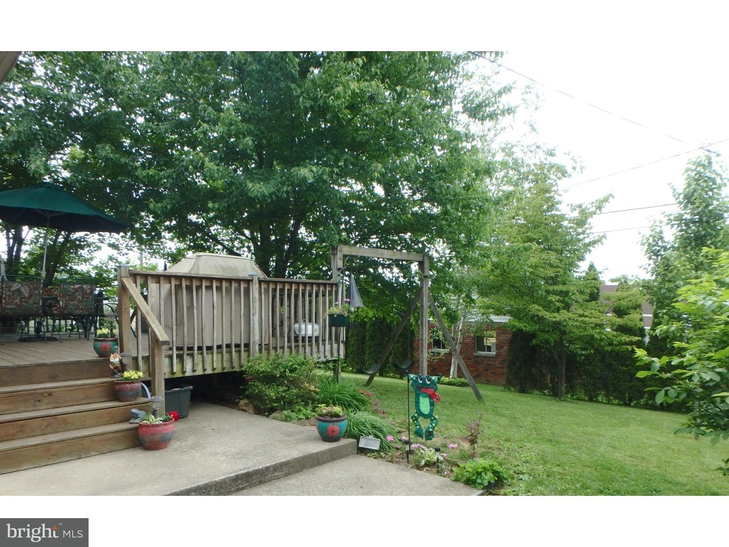 875 Willow Road Hellertown, PA 18055 - Photo 10 of 11 Gallery Image 10
