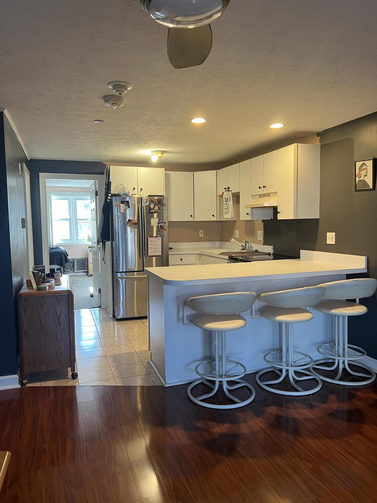 444 Main Street, Unit 101 Ogunquit, ME 03907 - Photo 2 of 18 IMG_1494