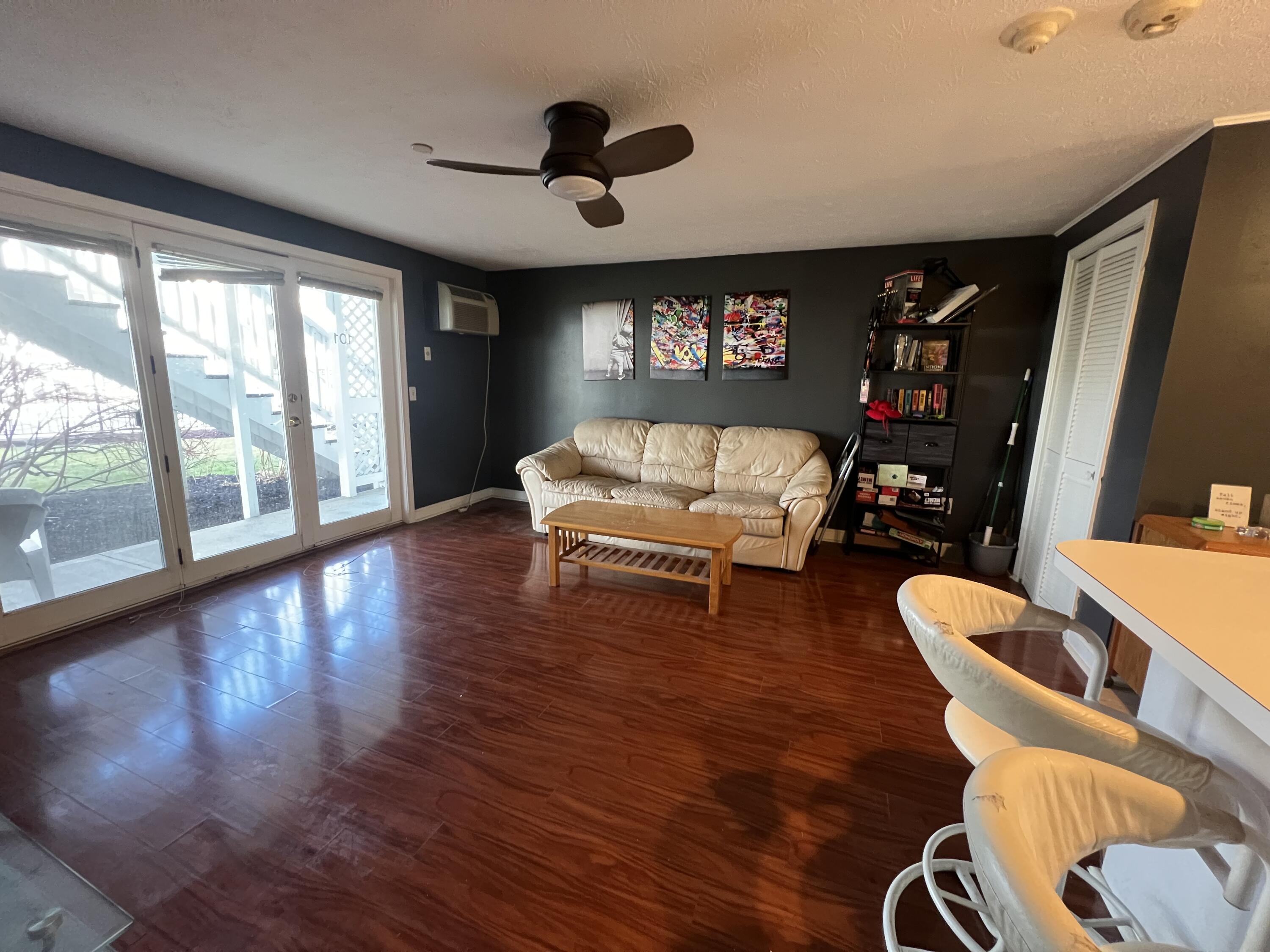 444 Main Street, Unit 101 Ogunquit, ME 03907 - Photo 6 of 18 IMG_1514