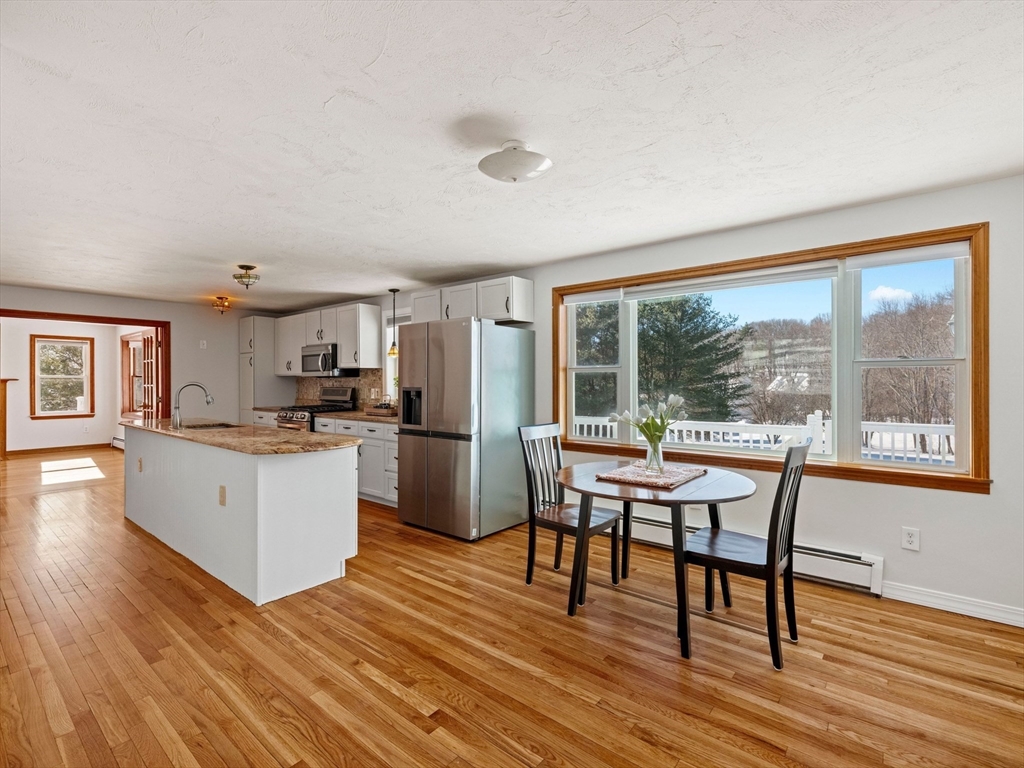 399 Long Hill Road Bolton, MA 01740 - Photo 3 of 37