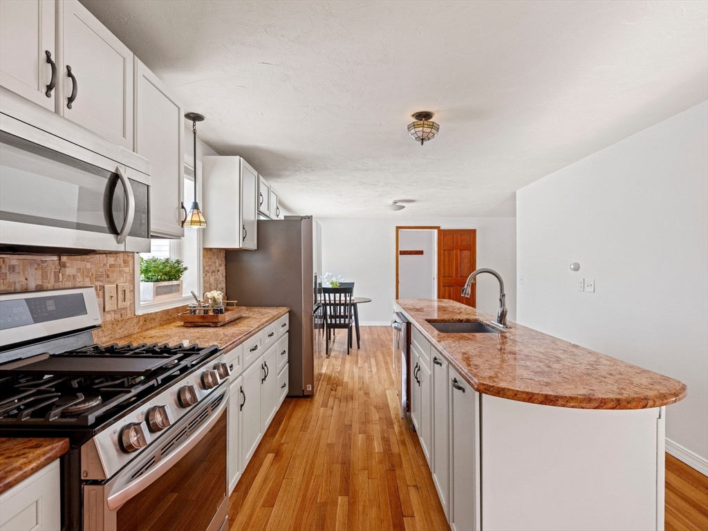 399 Long Hill Road Bolton, MA 01740 - Photo 31 of 37