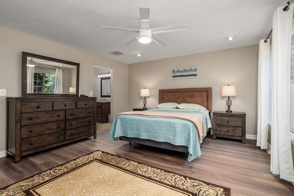 512 Ridgefield Circle, Unit C Clinton, MA 01510 - Photo 17 of 30 Gallery Image 17