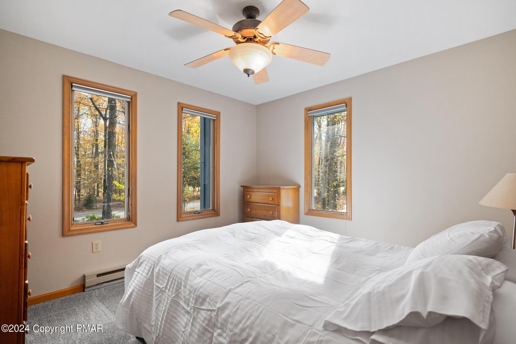 261 Aspen Road Pocono Pines, PA 18350 - Photo 28 of 46 DSC_1461