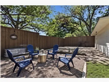 $435,000 | 2250 Peavy Circle, Dallas, TX 75228