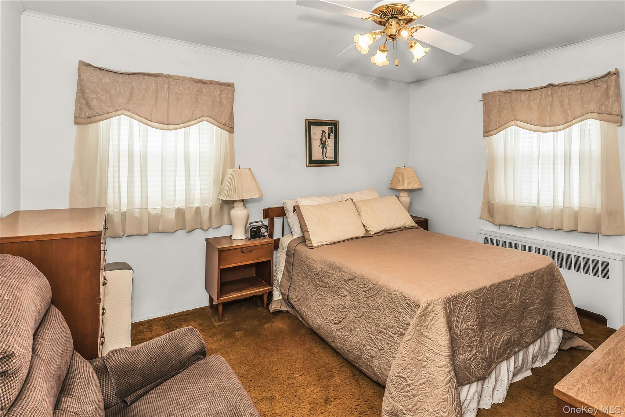 80 Knickerbocker Road North Plainview, NY 11803 - Photo 14 of 27