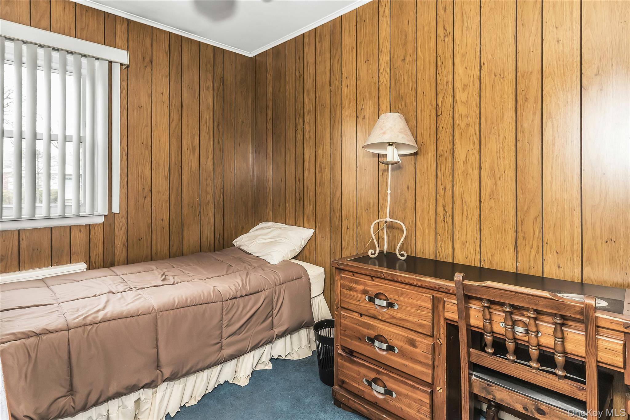 80 Knickerbocker Road North Plainview, NY 11803 - Photo 19 of 27