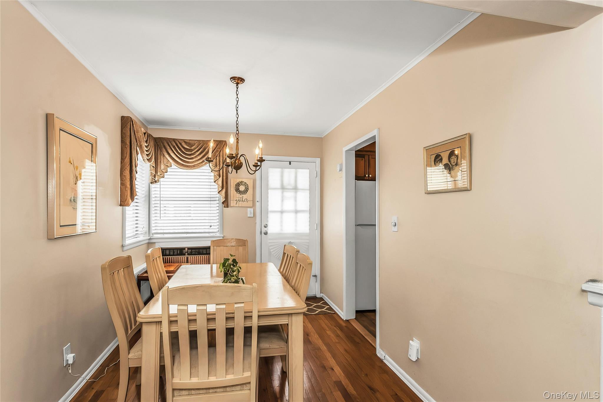 80 Knickerbocker Road North Plainview, NY 11803 - Photo 9 of 27