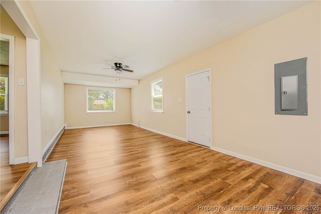 5929 Spinner Road Hope Mills, NC 28348 - Photo 14 of 31 Gallery Image 14